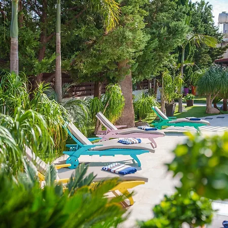 The Nissi Duo Collection